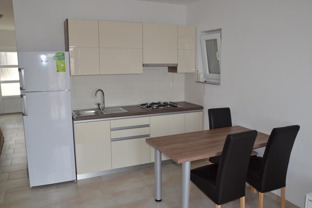 Apartamento House With Sea View Drage Exterior foto