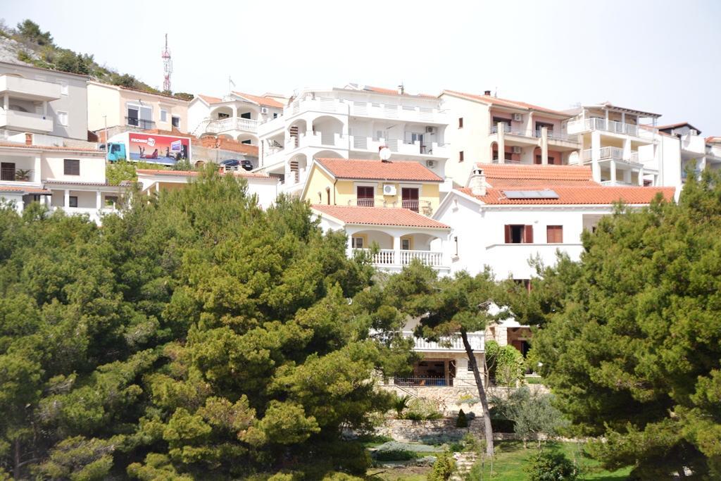 Apartamento House With Sea View Drage Exterior foto